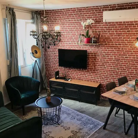 Central Perk * Split